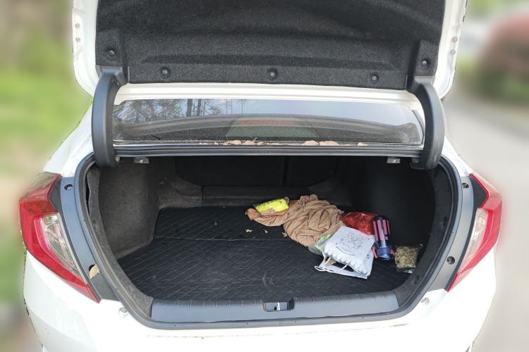 Used Honda Civic 2016 220TURBO CVT Luxury Edition Trunk