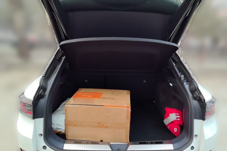 Used Volkswagen ID.4 CROZZ 2021 Yeyue First-Edition Two-Wheel-Drive Version Trunk