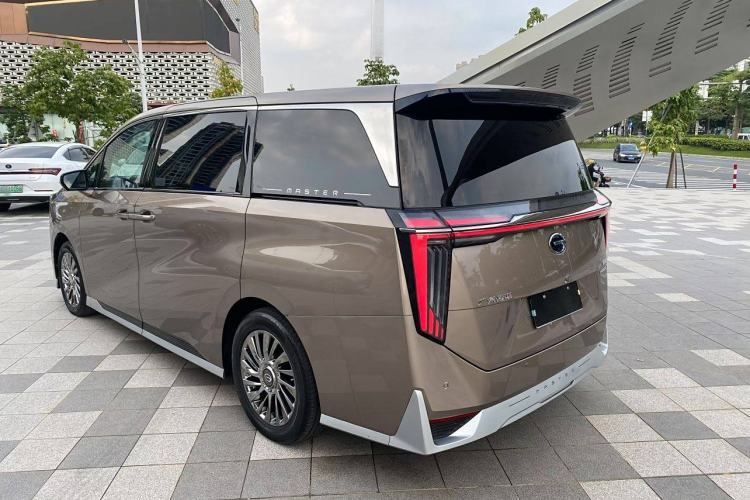 Used GAC Trumpchi M8 2023 Zongshi Series Dual-Motor Flagship Edition Exterior 8