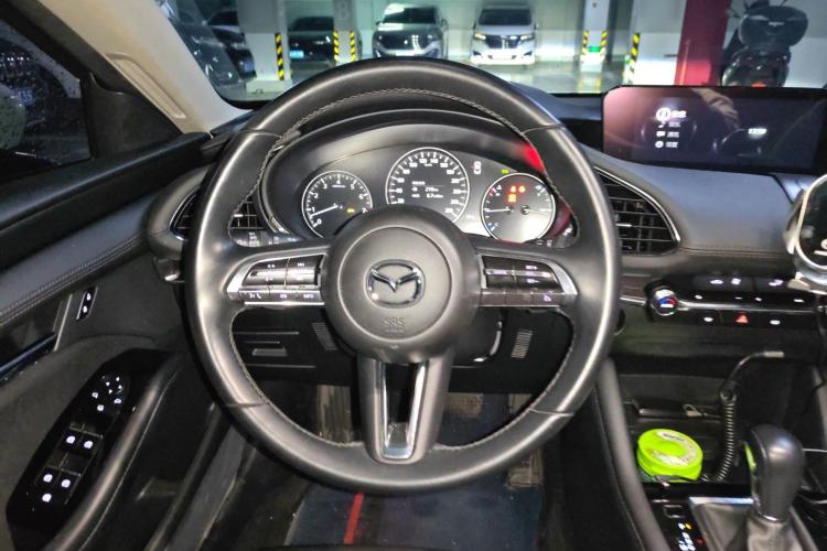 Used Mazda 3 Axela 2022 2.0L Automatic ZhiXuan Edition Steering Wheel