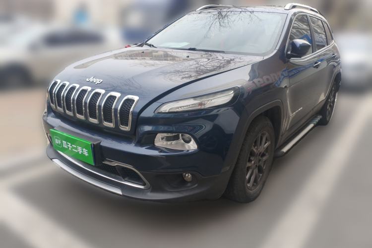 Used Jeep Cherokee 2020 2.0L Two-Wheel Drive Classic Sports Edition
