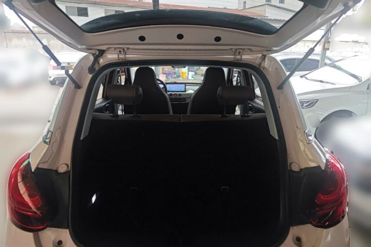 Used Wuling Bingo 2023 410 km Lingxi Deluxe Edition Trunk
