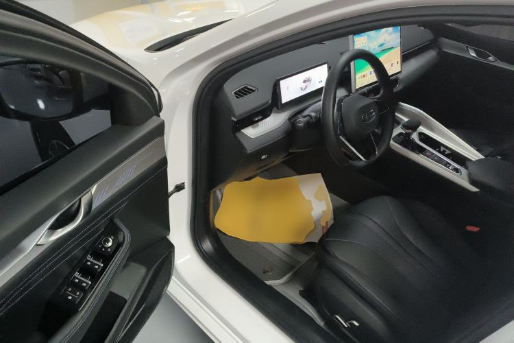Used Geely Auto Preface 2025 Dongfang Yao 1.5TD Fuyao Edition
