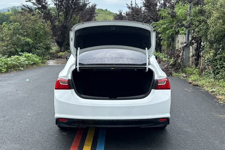 Used Chevrolet Malibu XL 2016 1.5T Dual-Clutch Enjoyment Edition