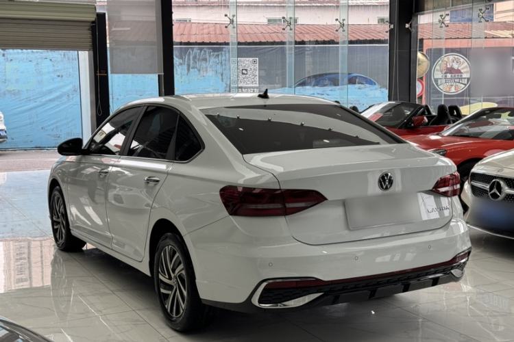 Used Volkswagen Lavida 2024 1.5L Automatic Starry Sky 5 Million Edition Exterior 3