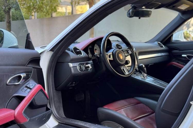 Used Porsche 718 2016 Cayman 2.0T