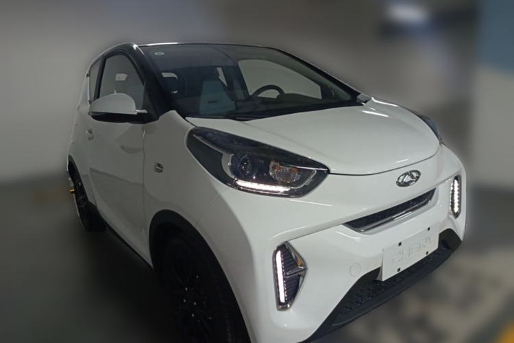 Used Chery Little Ant 2024 Revised Version Youth Edition 251 km True Love Edition 25.05 kWh Front Right 45 Deg