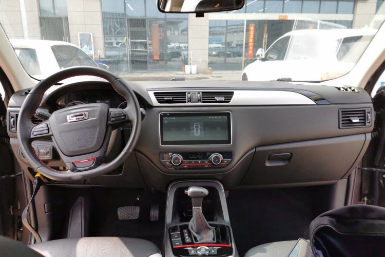 Used Qoros 5 2018 1.6T Automatic Prestige Model
