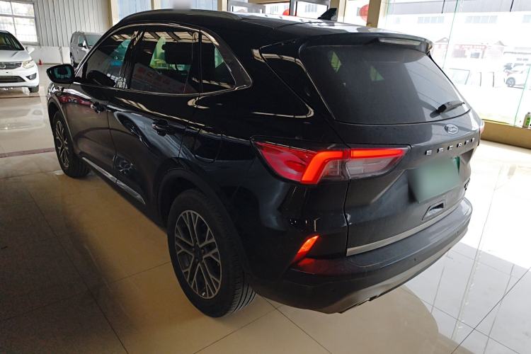 Used Ford Escape 2020 EcoBoost 245 Four-Wheel Drive Titanium Edition