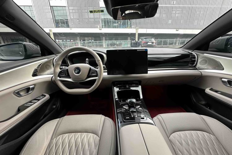 Used BYD Han 2025 EV Intelligent Driving Version 701KM Prestige Model
