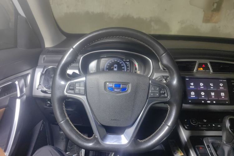 Used Geely Auto Emgrand X7 Sport 2016 1.8TD Automatic ZhiZun Version
