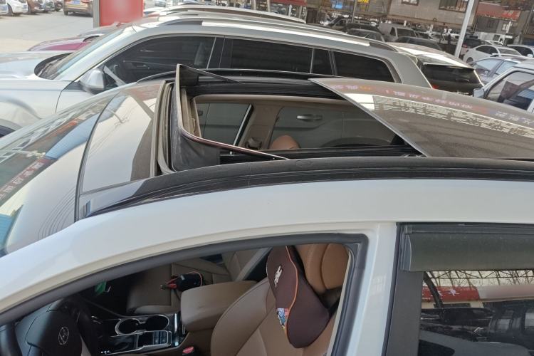 Used Hyundai Tucson 2015 1.6T Dual-Clutch Two-Wheel-Drive Smart Model Roof