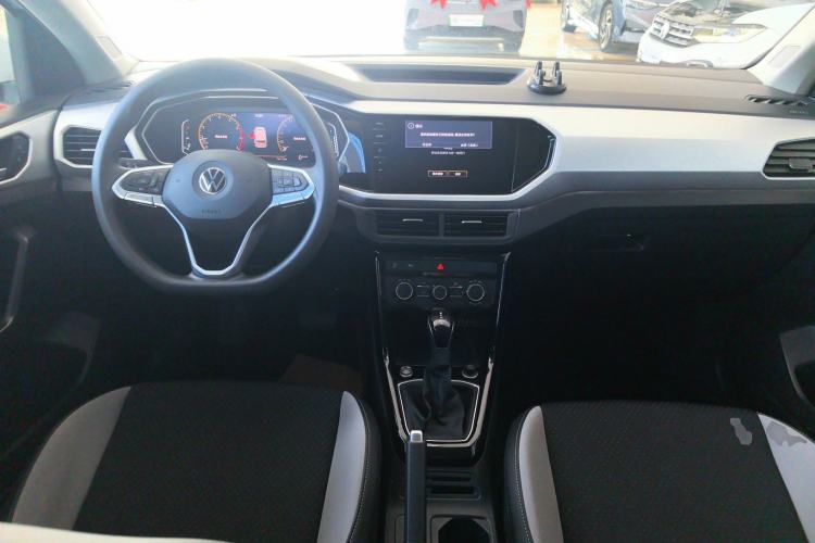 Used Volkswagen Tacqua 2023 200TSI DSG Joy-Connect Edition
