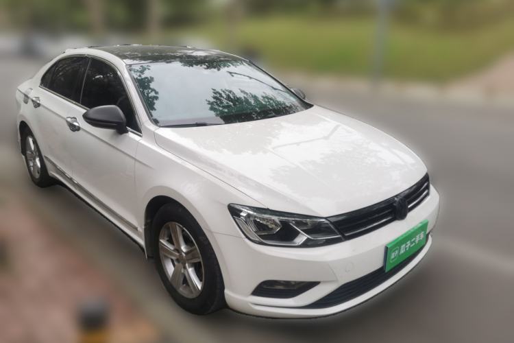 Used Volkswagen Lamando 2017 230TSI DSG Fashion Edition