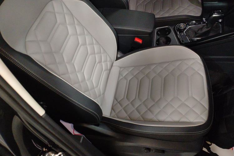 Used Volkswagen Tayron 2023 Revised Version 380TSI All-Wheel Drive R-Line High-Energy Edition