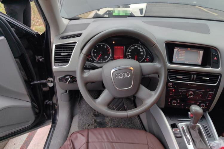 Used Audi Q5 2010 2.0TFSI Technology Edition