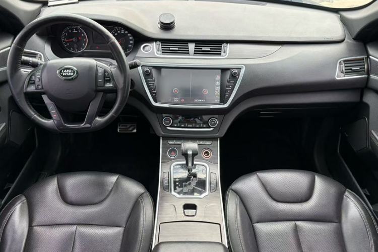 Used Land X7 2015 2.0T Panoramic Prestige Edition
