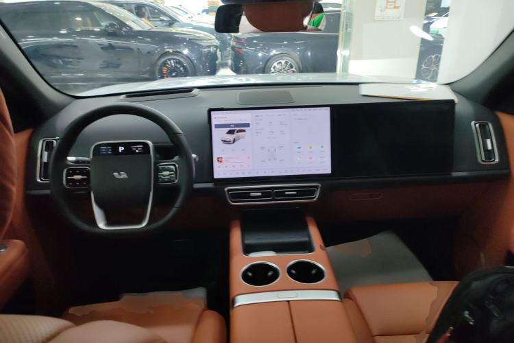 Used Li Auto L7 2023 Pro Model
