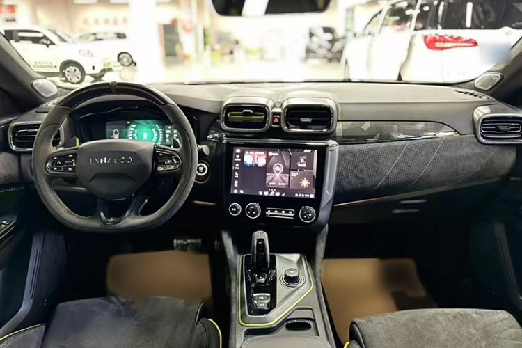 Used Lynk & Co 03 2021 03+ 2.0TD Automatic Wind-Chasing Edition
