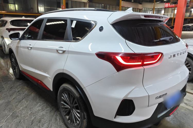 Used JETOUR X70 2023 1.5T DCT Overpass PRO+ Edition 7 Seats