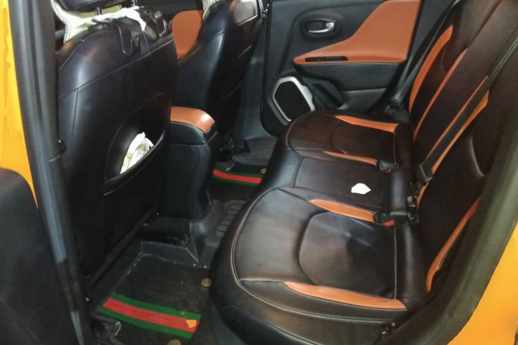 Used Jeep Renegade 2017 180T Automatic Jingneng Edition Left Rear Seat