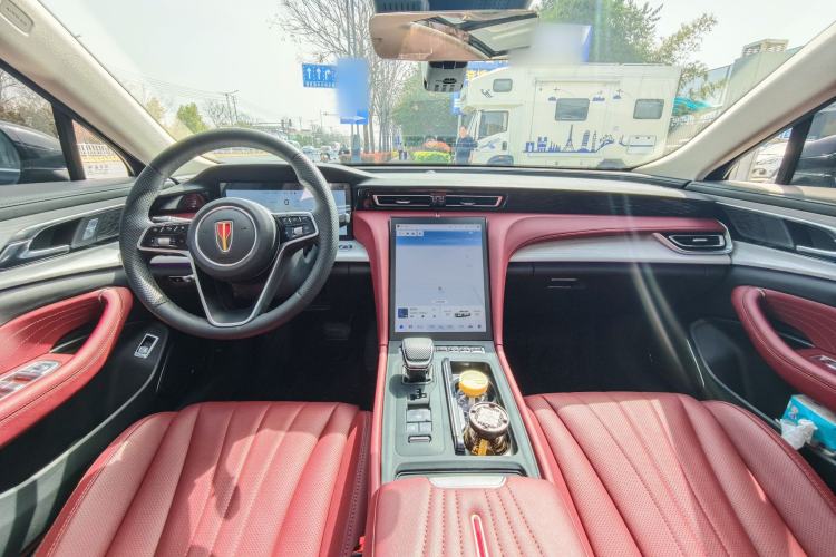 Used Hongqi H5 PHEV 2025 170 Super Hybrid Version Interior 2