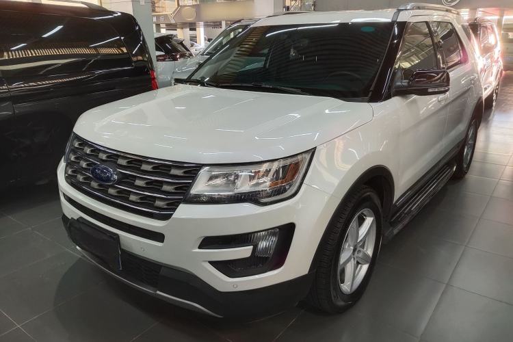 Used Ford Explorer 