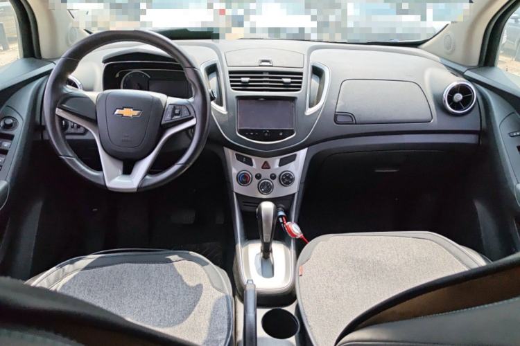 Used Chevrolet Trax 2016 1.4T Automatic Two-Wheel Drive Luxury Version Center Console