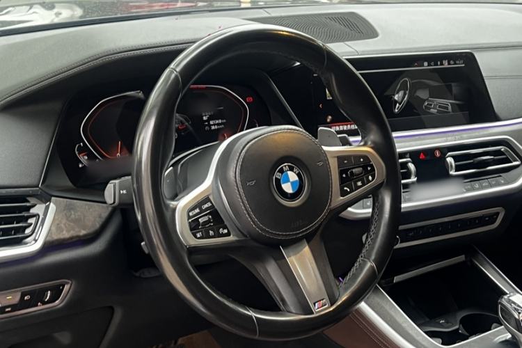 Used BMW X5 2021 xDrive30i M Sport Package Interior 1