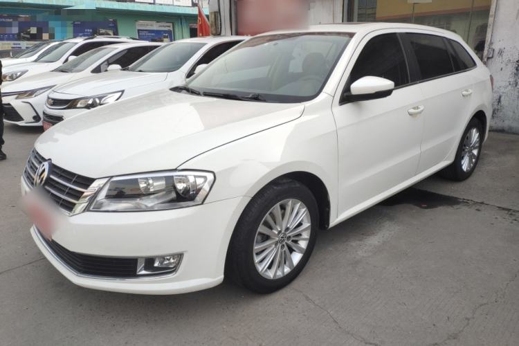 Used Volkswagen Gran Lavida 2013 1.4 TSI Automatic Comfort Model