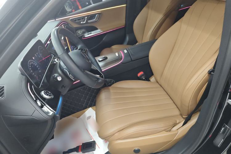 Used Mercedes-Benz E-Class 2024 Facelift E 300 L Luxury Edition
