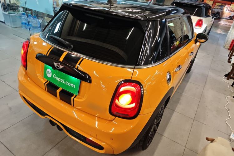 Used MINI MINI 2015 2.0T COOPER S Five-Door Edition