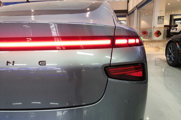 Used XPeng P7 2022 670E+ Pengyi Edition