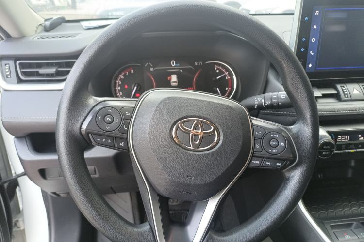 Used Toyota RAV4 2022 2.0L CVT Two-Wheel Drive Fashion Edition