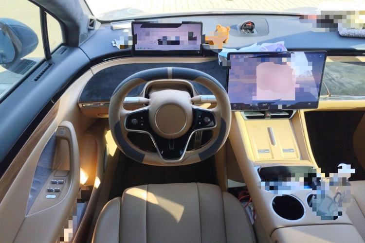 Used Hima Luxeed R7 2024 All-Electric 736 km Ultra