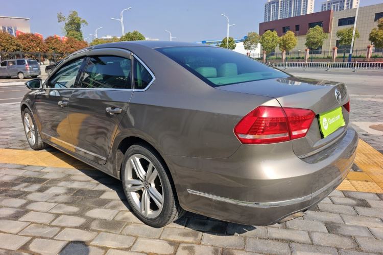 Used Volkswagen Passat 2014 2.0 TSI DSG Prestige Navigation Edition

