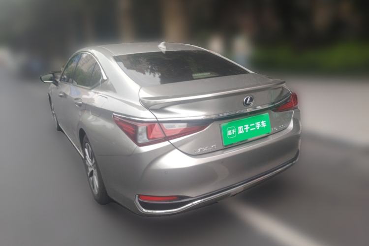 Used Lexus ES 2018 300h Premier Edition China V Standard