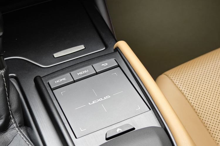 Used Lexus ES 2020 200 Excellence Edition
