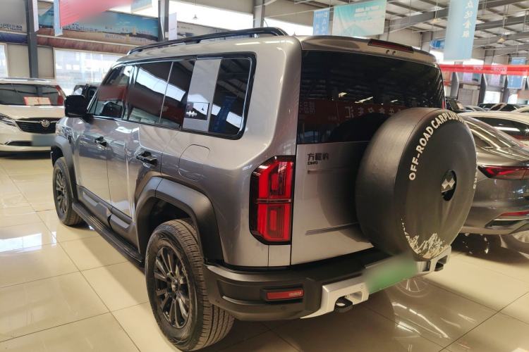 Used Formula Leopard 5 2023 Navigator Edition Rear Left 45 Deg