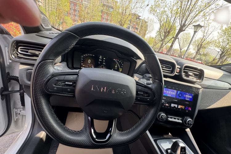 Used Lynk & Co 03 2021 1.5TD DCT JingPro
