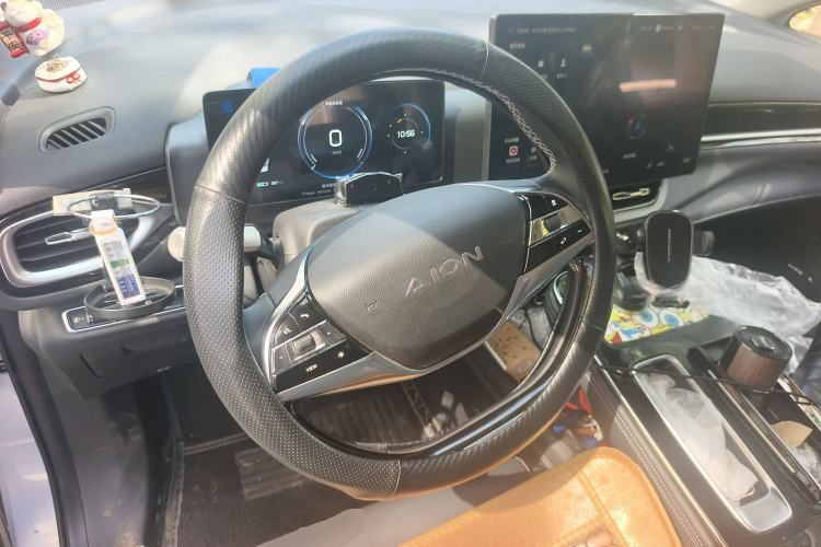 Used AION V 2023 Plus 70 Smart Enjoyment Seven-Seater Edition Ternary Lithium Steering Wheel