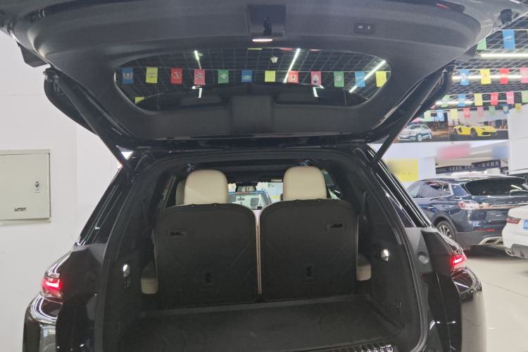 Used Li Auto L8 2023 Pro Model