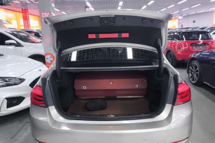 Used BMW 3 Series 2018 320Li Fashion Model
