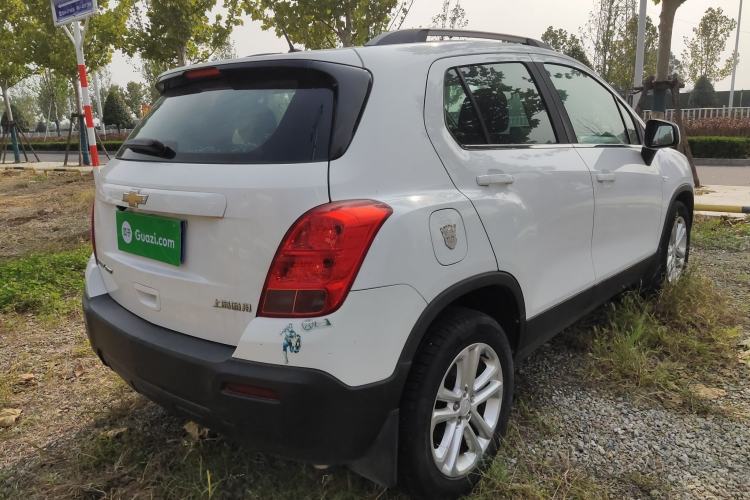 Used Chevrolet Trax 2016 1.4T Manual Two-Wheel Drive Comfort Version with Sunroof
