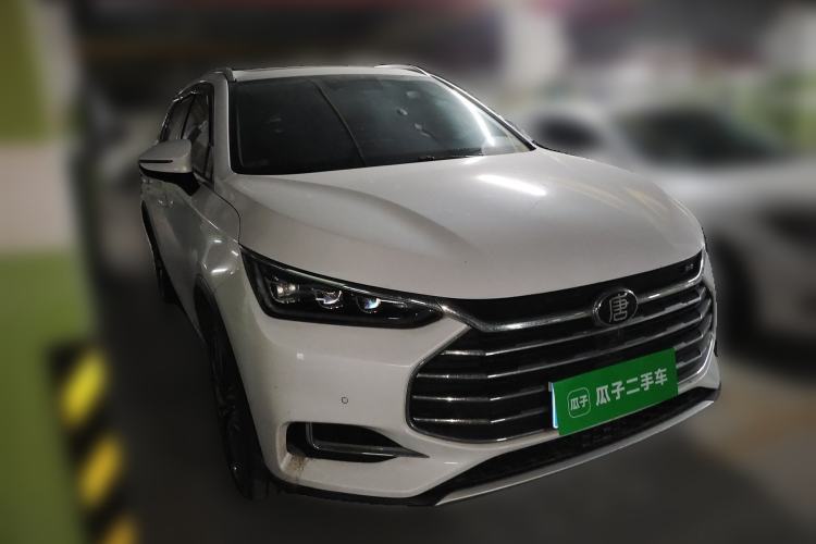 Used BYD Tang 2018 2.0T Automatic Smart Connect Prestige 7-Seater China V Standard Front Right 45 Deg