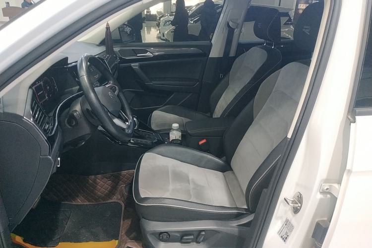 Used Volkswagen Tayron X 2020 330TSI Two-Wheel Drive Luxury Smart Connectivity Version