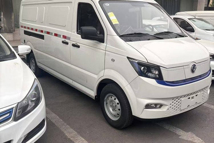 Used Dongfeng Yufeng EM27 2024 EM27 EVE Energy 41.86 kWh