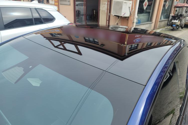 Used Tesla Model 3 2022 Rear-Wheel-Drive Version Roof