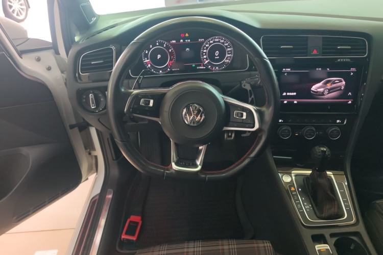 Used Volkswagen Golf GTI 2018 2.0 TSI GTI Steering Wheel