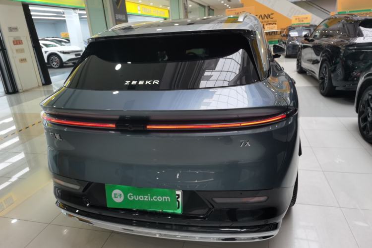 Used Zeekr 7X 2025 100kWh Long-Range All-Wheel Drive Intelligent Driving Version
